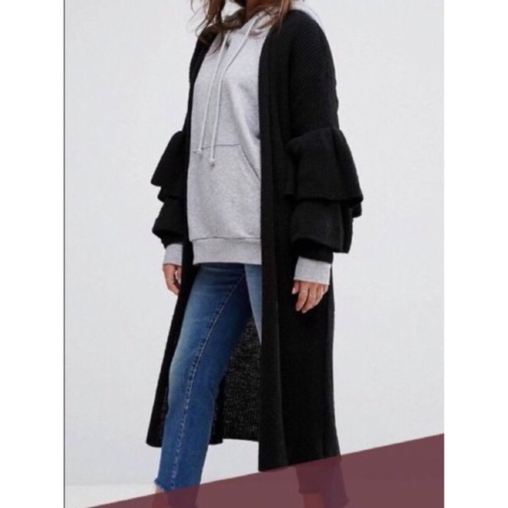 Boohoo Black Ruffle Sleeve Cardigan S/M